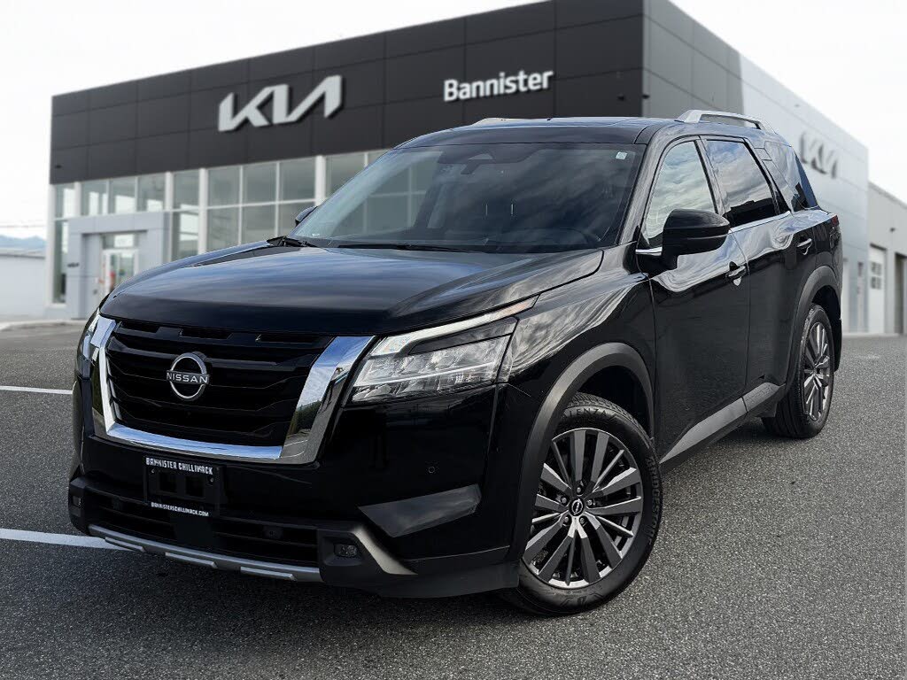 Nissan Pathfinder SL 4WD 2023