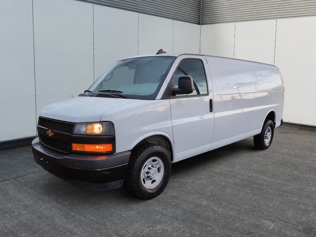 2024 Chevrolet Express Cargo 2500 Extended RWD