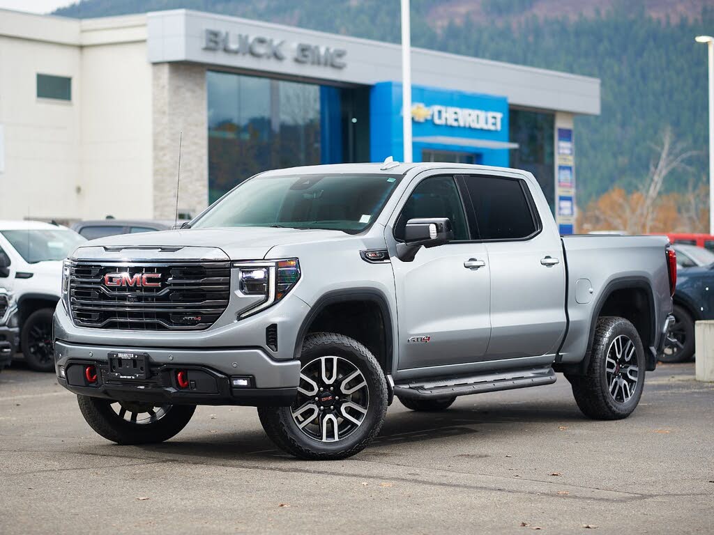 2024 GMC Sierra 1500 AT4 Crew Cab 4WD