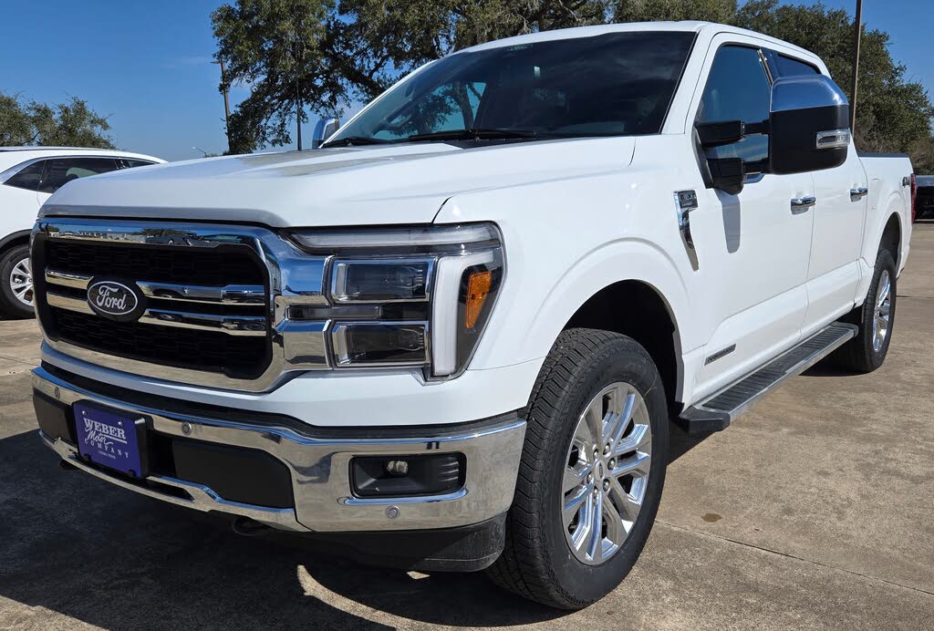 2025 Ford F-150 Lariat SuperCrew 4WD