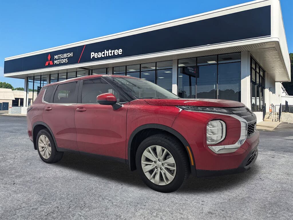 2025 Mitsubishi Outlander ES FWD