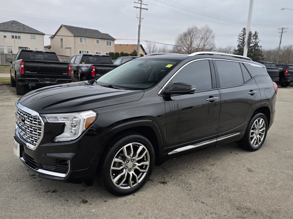 2023 GMC Terrain Denali AWD