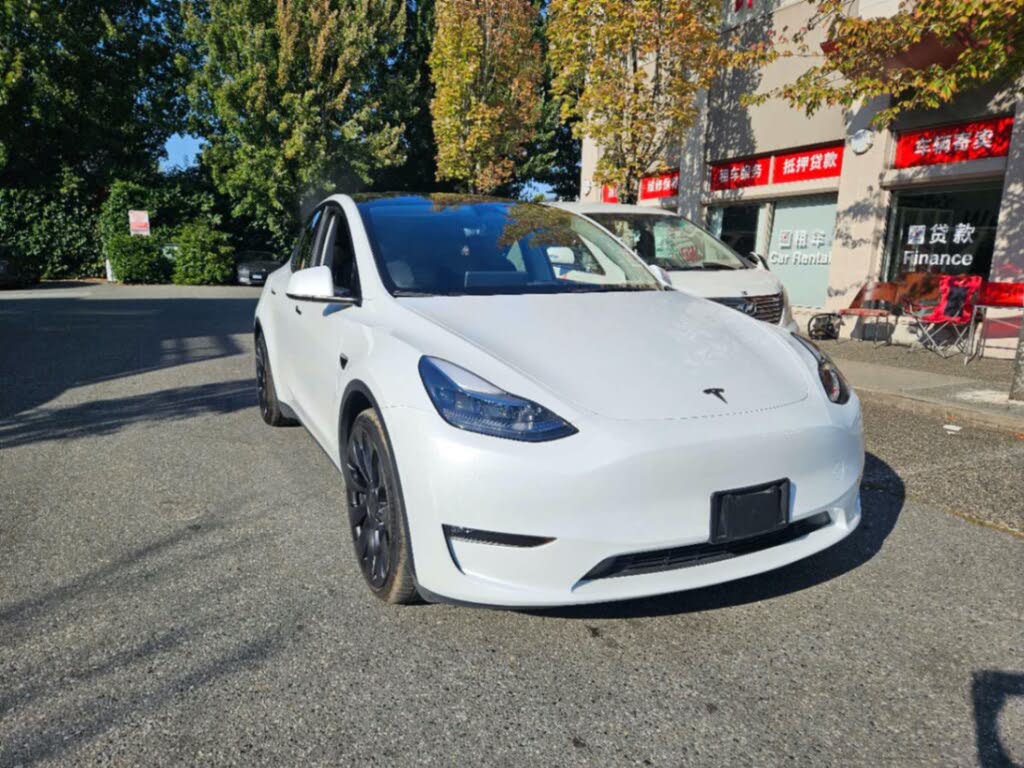 2023 Tesla Model Y Performance AWD