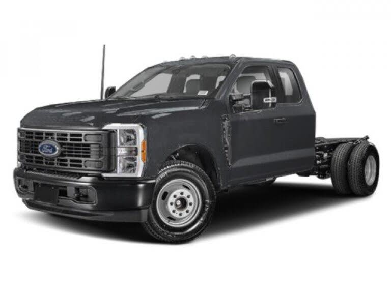 2024 Ford F-350 Super Duty Chassis XL SuperCab DRW 4WD