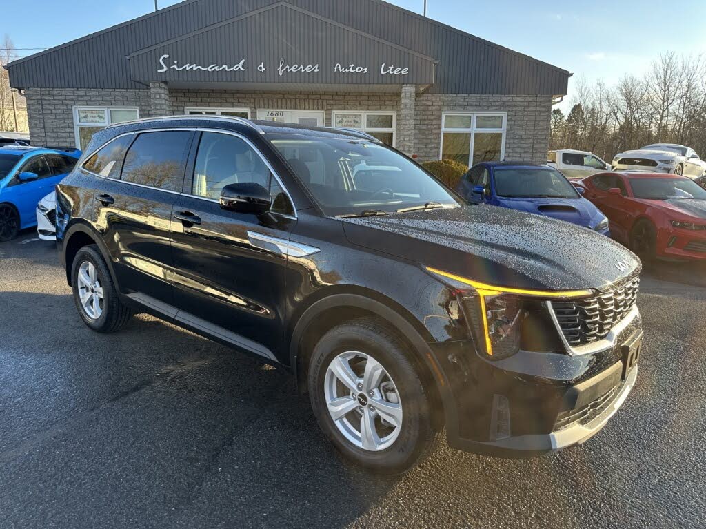 2024 Kia Sorento LX AWD