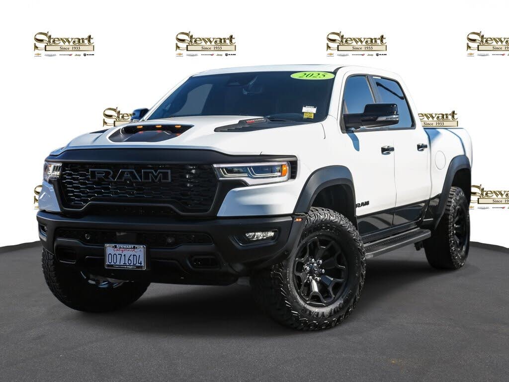 2025 RAM 1500 RHO Crew Cab AWD