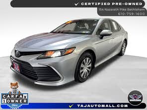 Toyota Camry Hybrid LE FWD