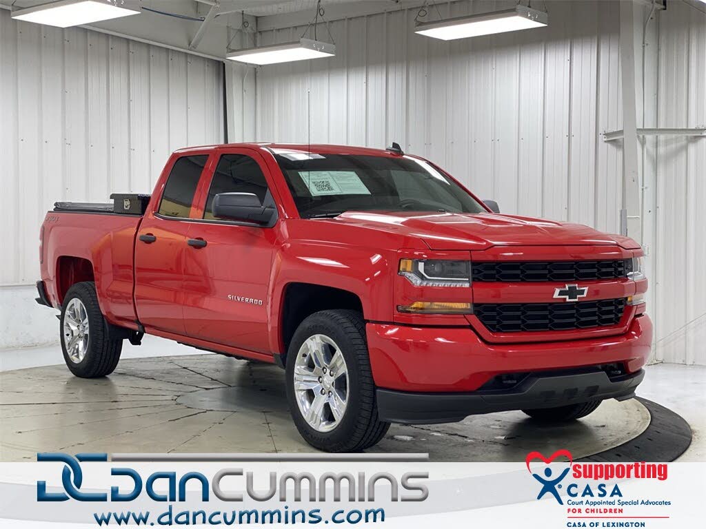 2018 Chevrolet Silverado 1500 Custom Double Cab 4WD