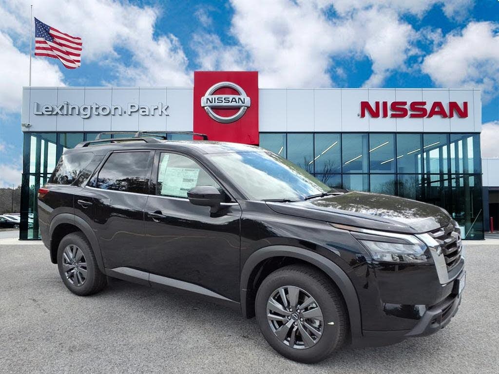 2025 Nissan Pathfinder SV 4WD