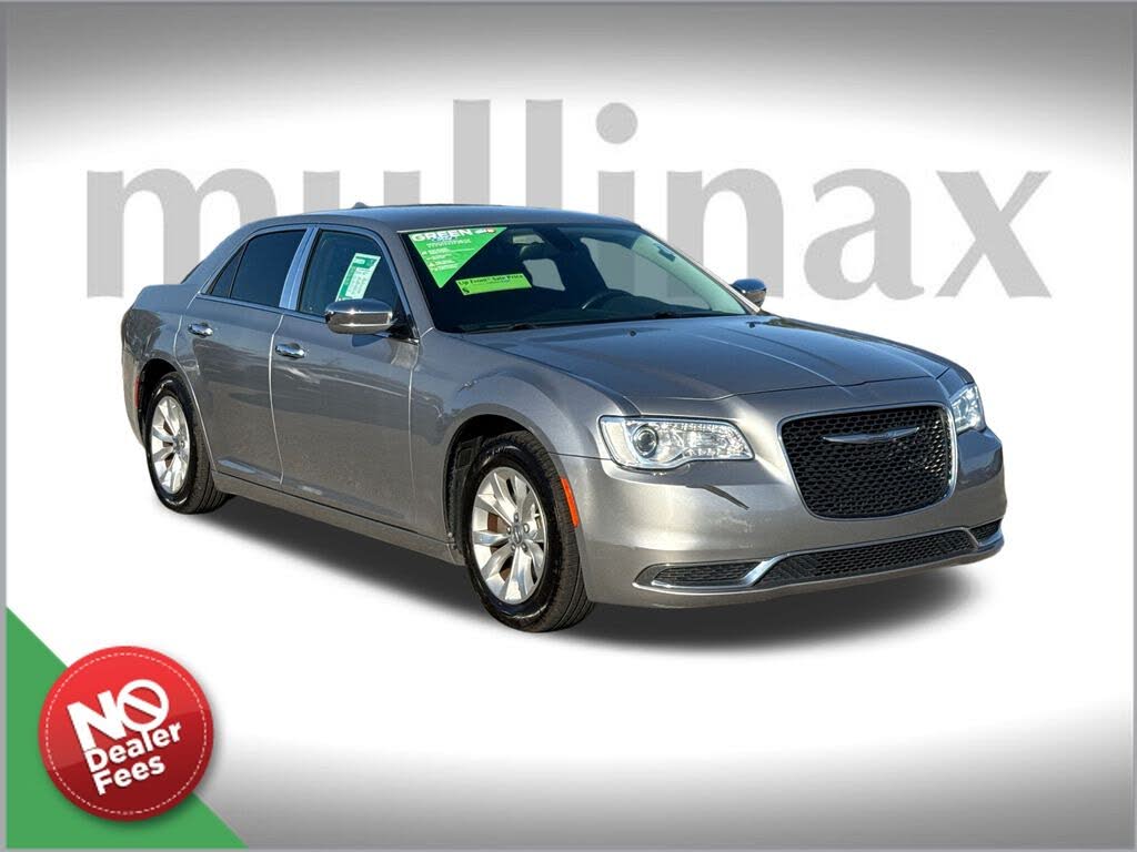 2016 Chrysler 300 Limited RWD