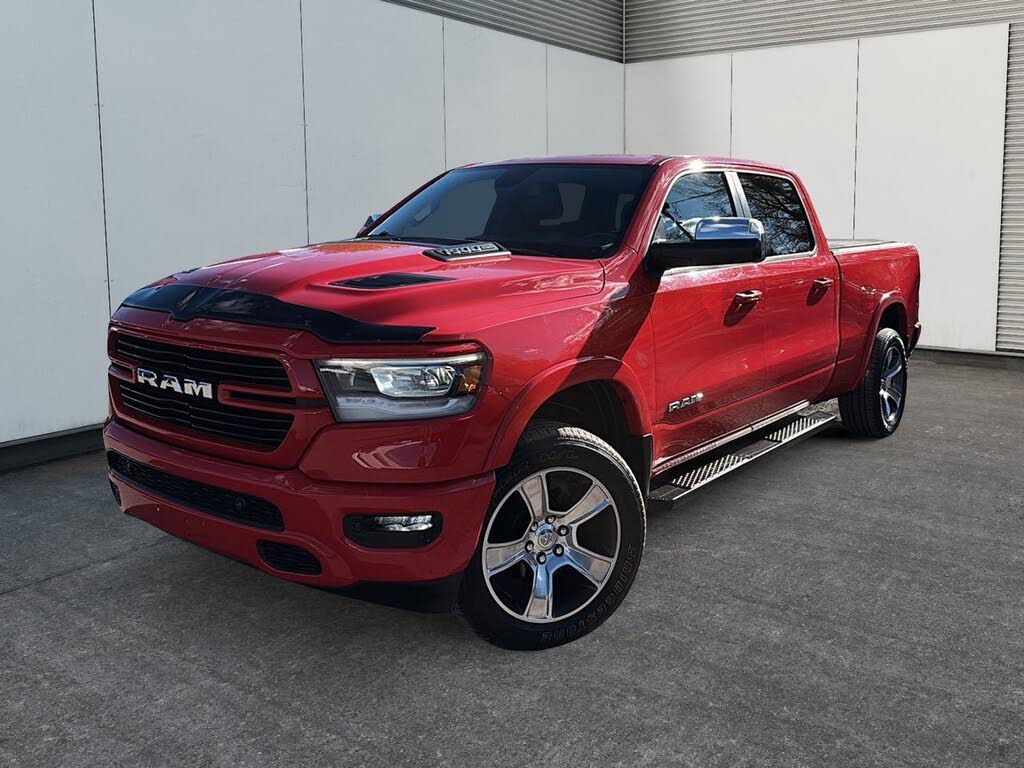 2019 RAM 1500 Laramie Crew Cab 4WD