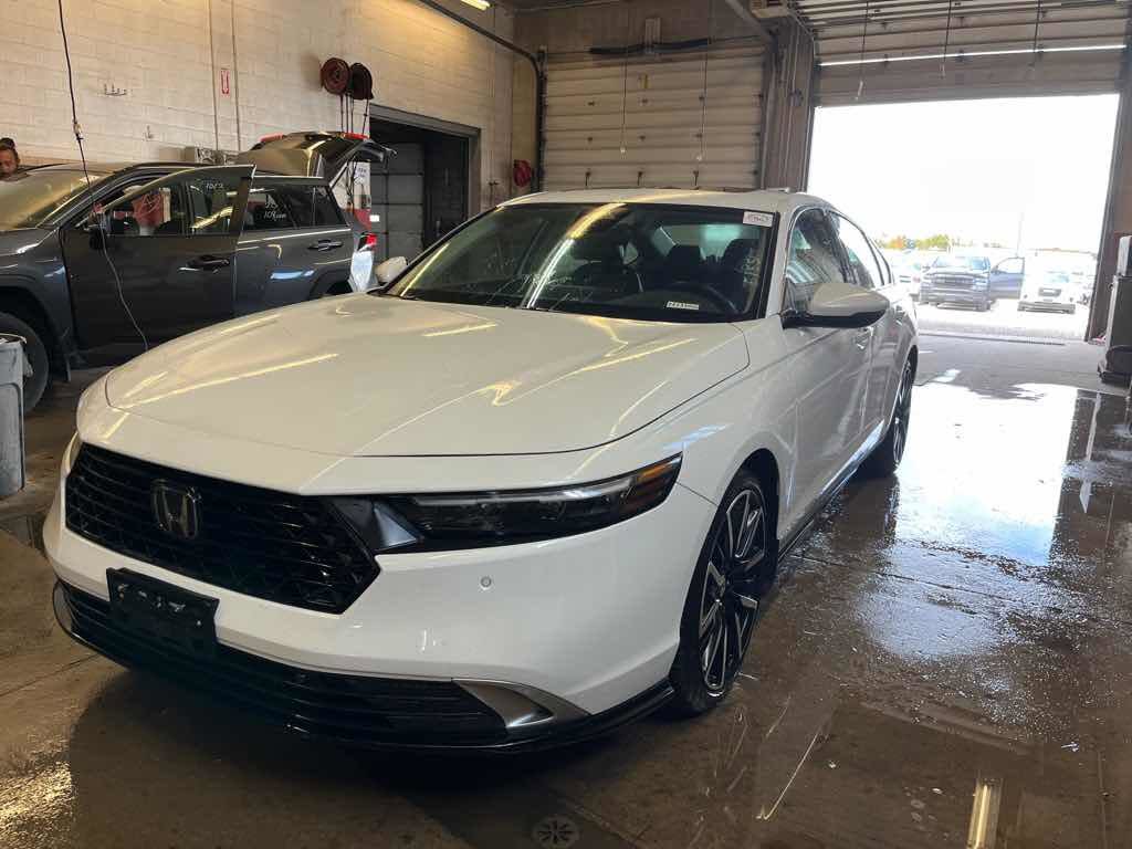 2024 Honda Accord Hybrid Touring FWD
