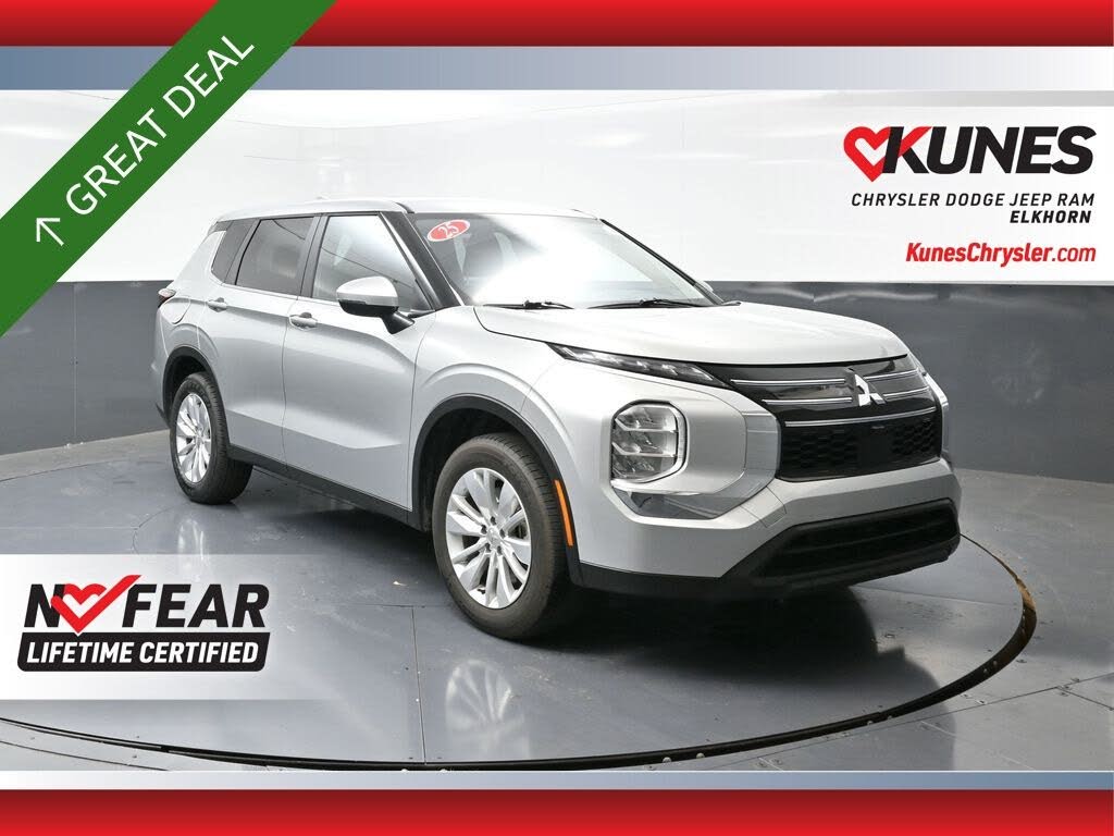 2025 Mitsubishi Outlander ES FWD