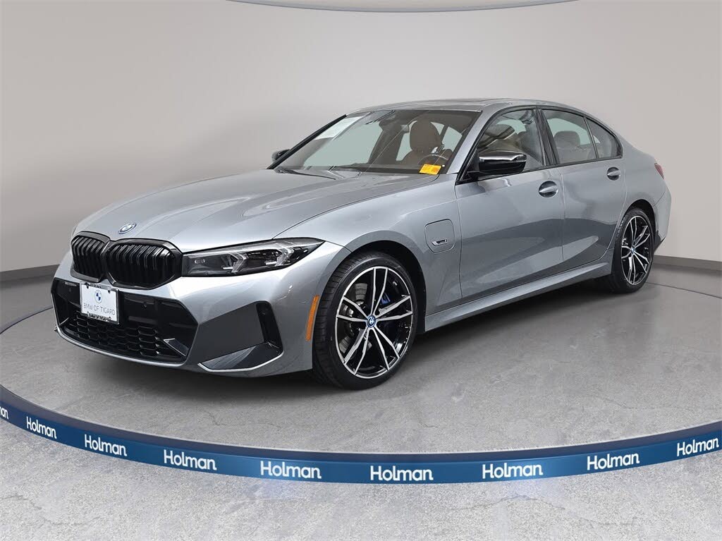 2023 BMW 3 Series 330e Hybrid Plug-in xDrive AWD