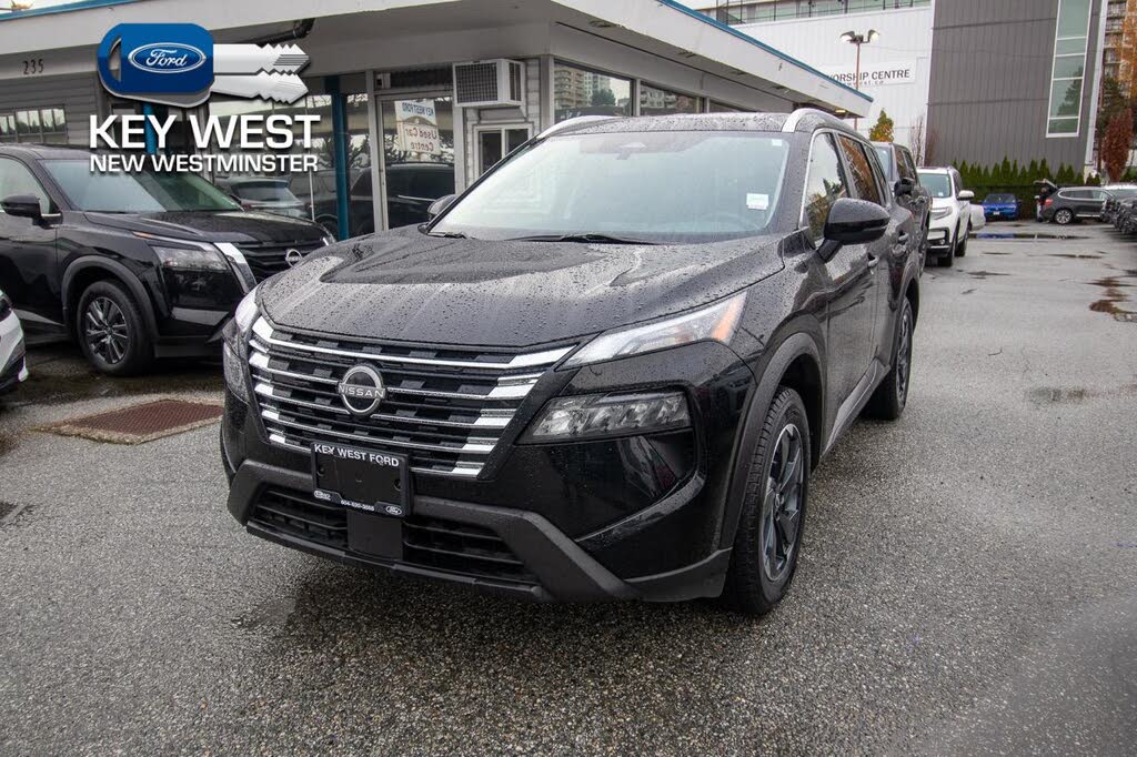 Nissan Rogue SV Moonroof AWD 2024