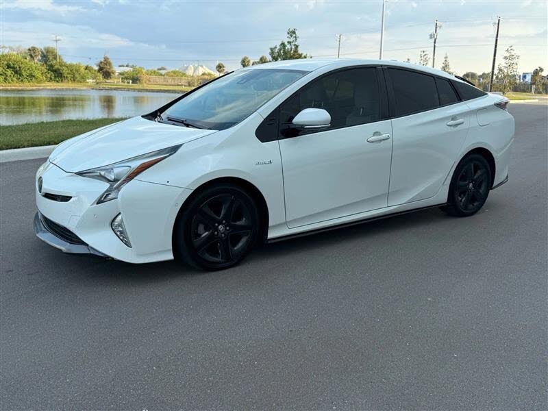 2017 Toyota Prius Two Eco FWD