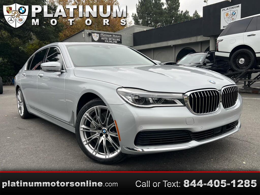2019 BMW 7 Series 750i RWD
