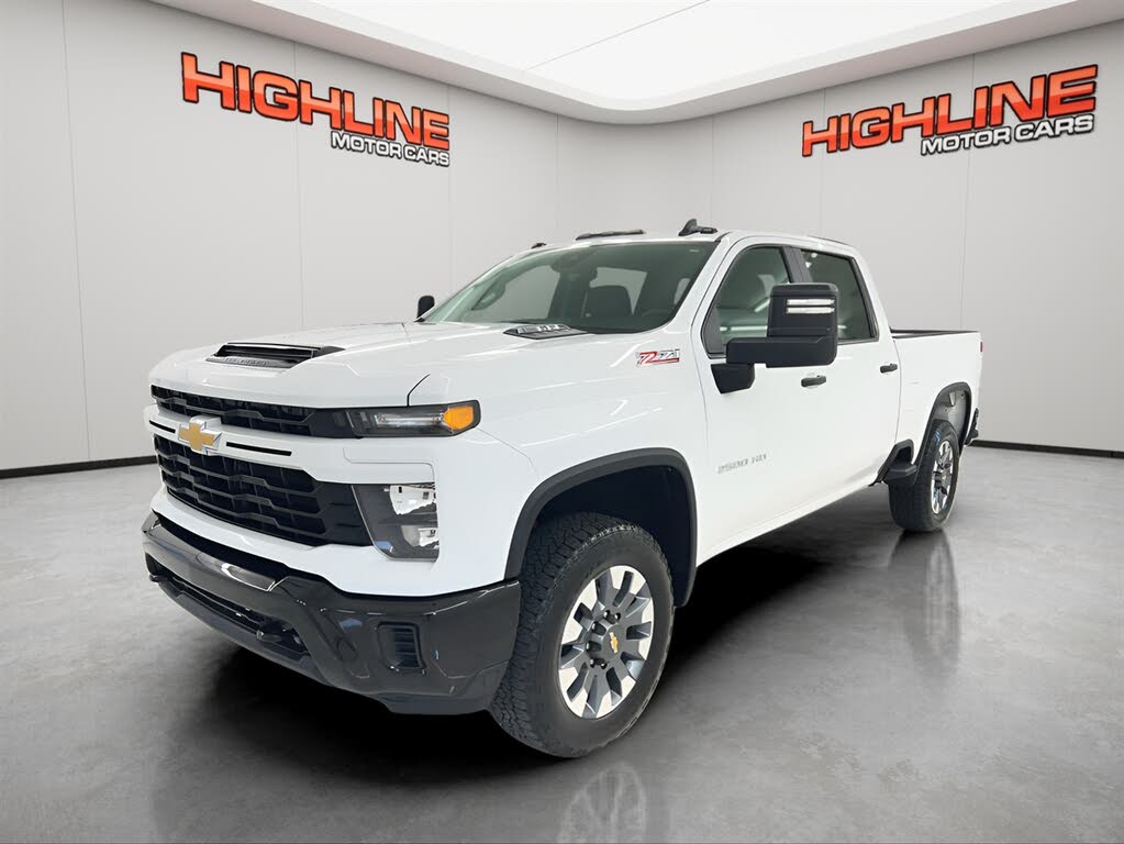 2024 Chevrolet Silverado 2500HD Custom Crew Cab 4WD