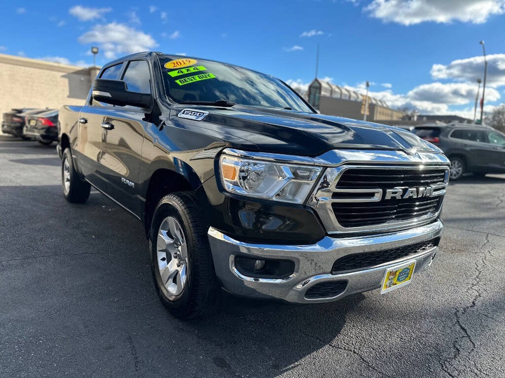 2019 RAM 1500 Big Horn Crew Cab 4WD