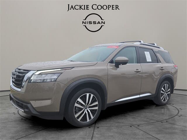 2024 Nissan Pathfinder Platinum FWD