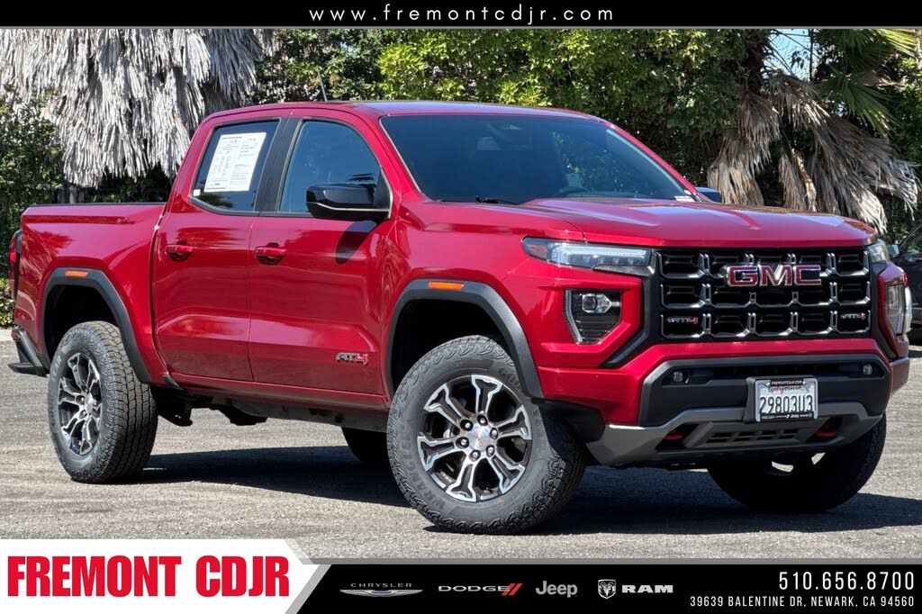 2023 GMC Canyon AT4 Crew Cab 4WD