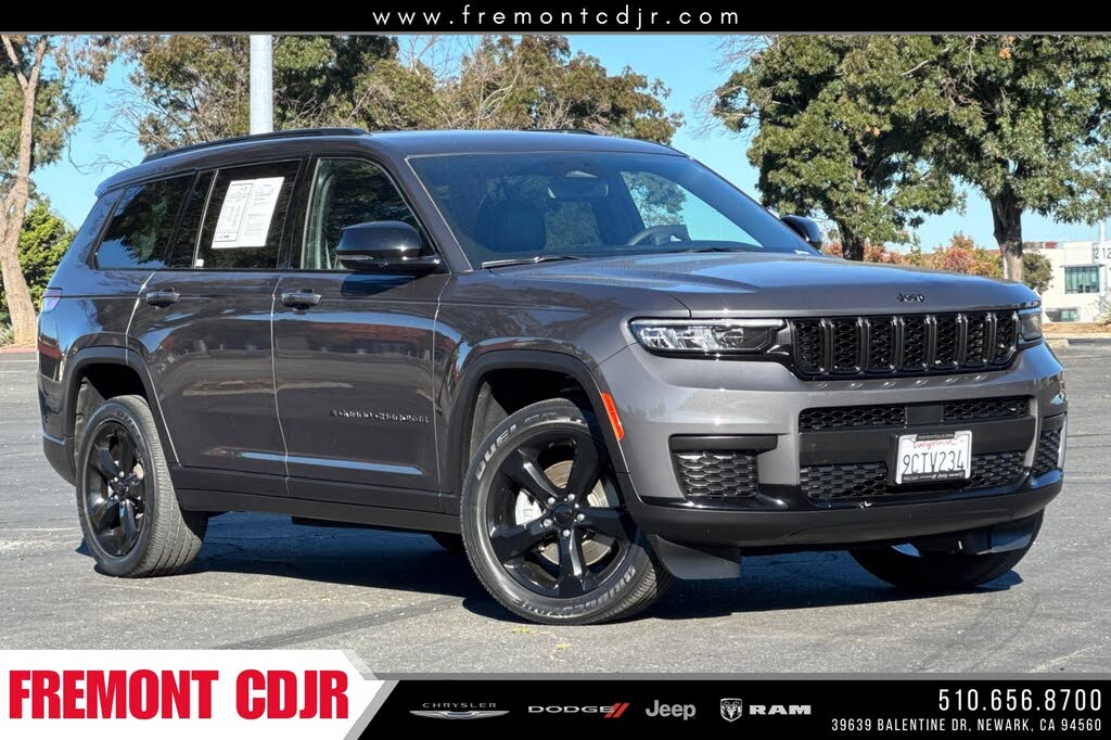 2023 Jeep Grand Cherokee L Altitude 4WD