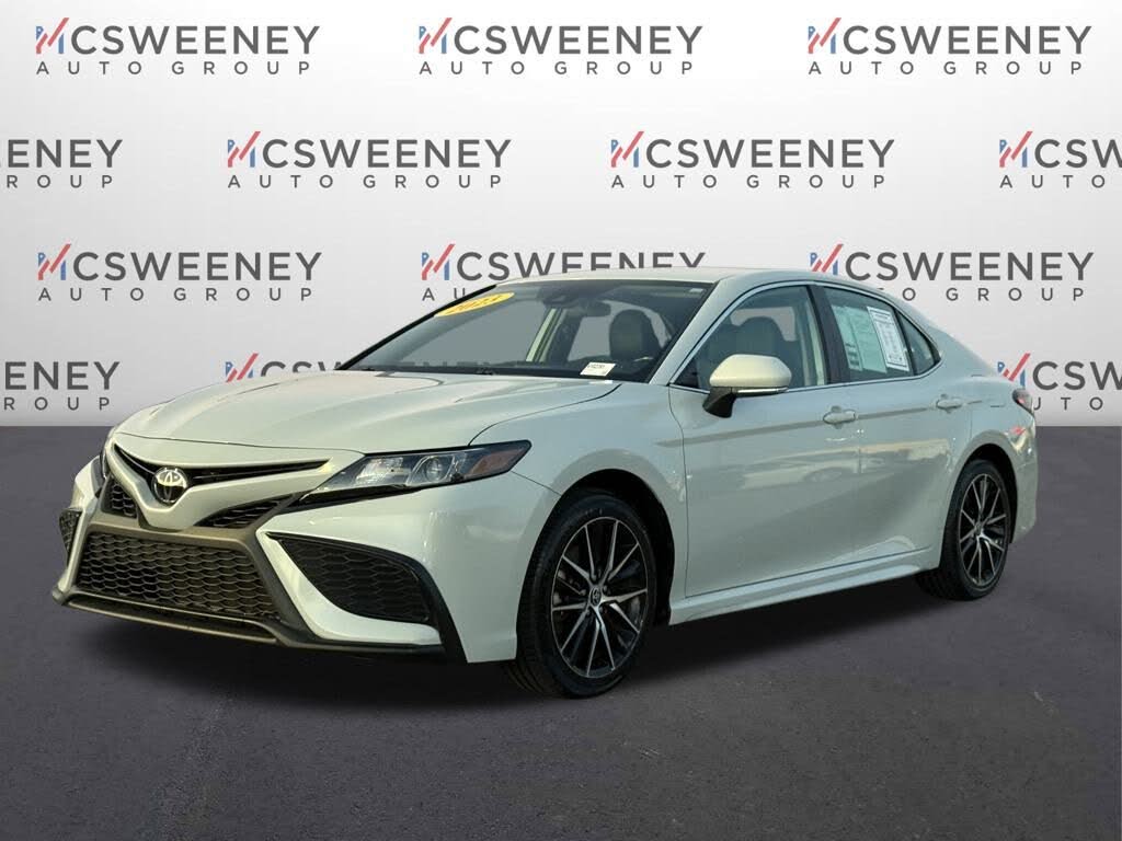 2023 Toyota Camry SE FWD
