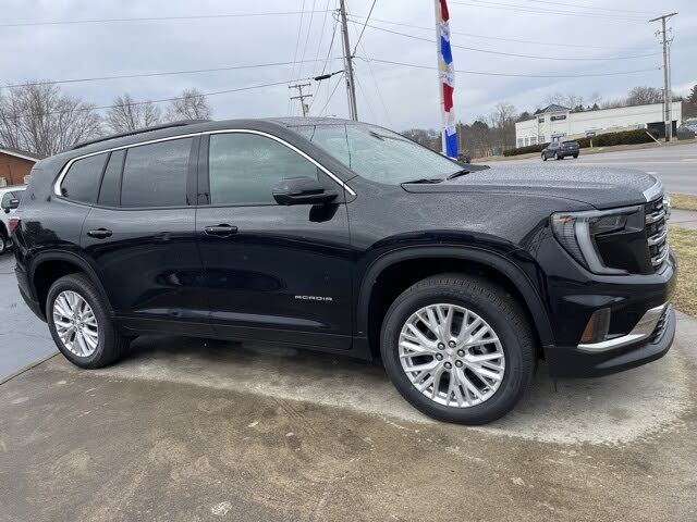 2025 GMC Acadia Elevation FWD