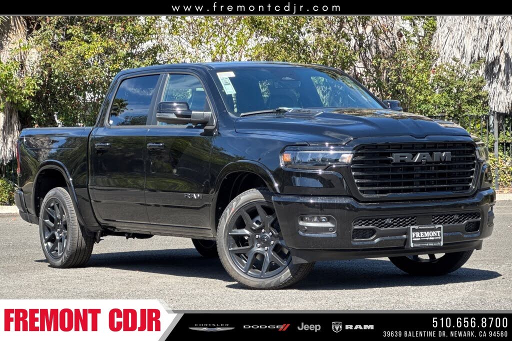 2026 RAM 1500 Laramie Crew Cab 4WD