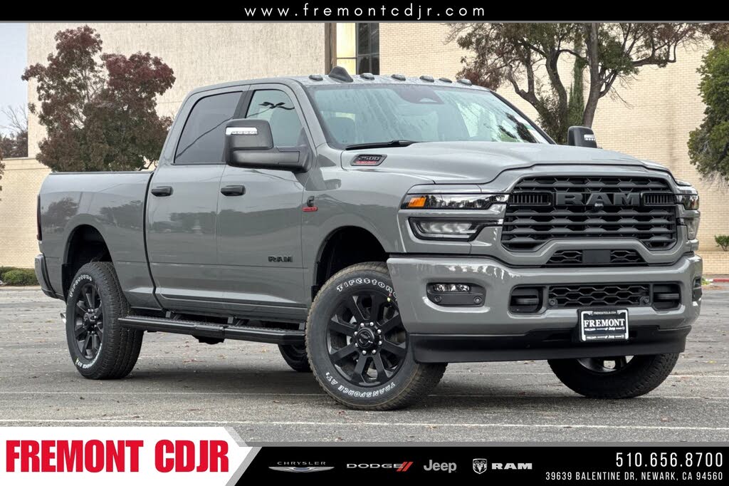 2026 RAM 2500 Big Horn Crew Cab 4WD