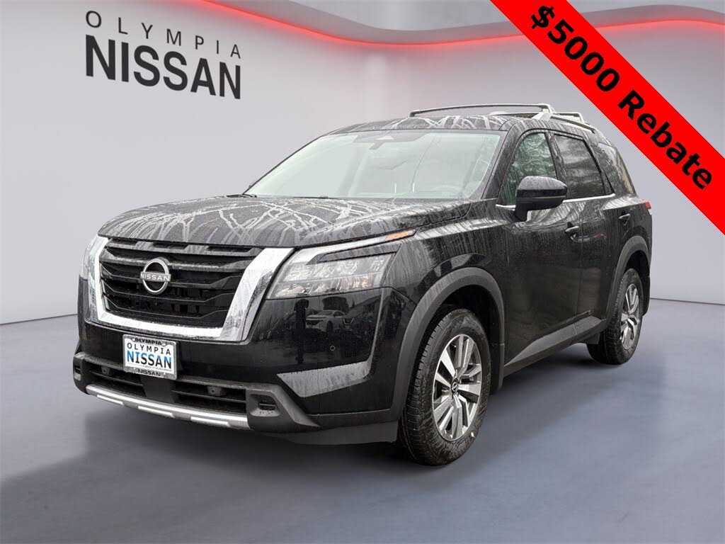 2025 Nissan Pathfinder SL 4WD