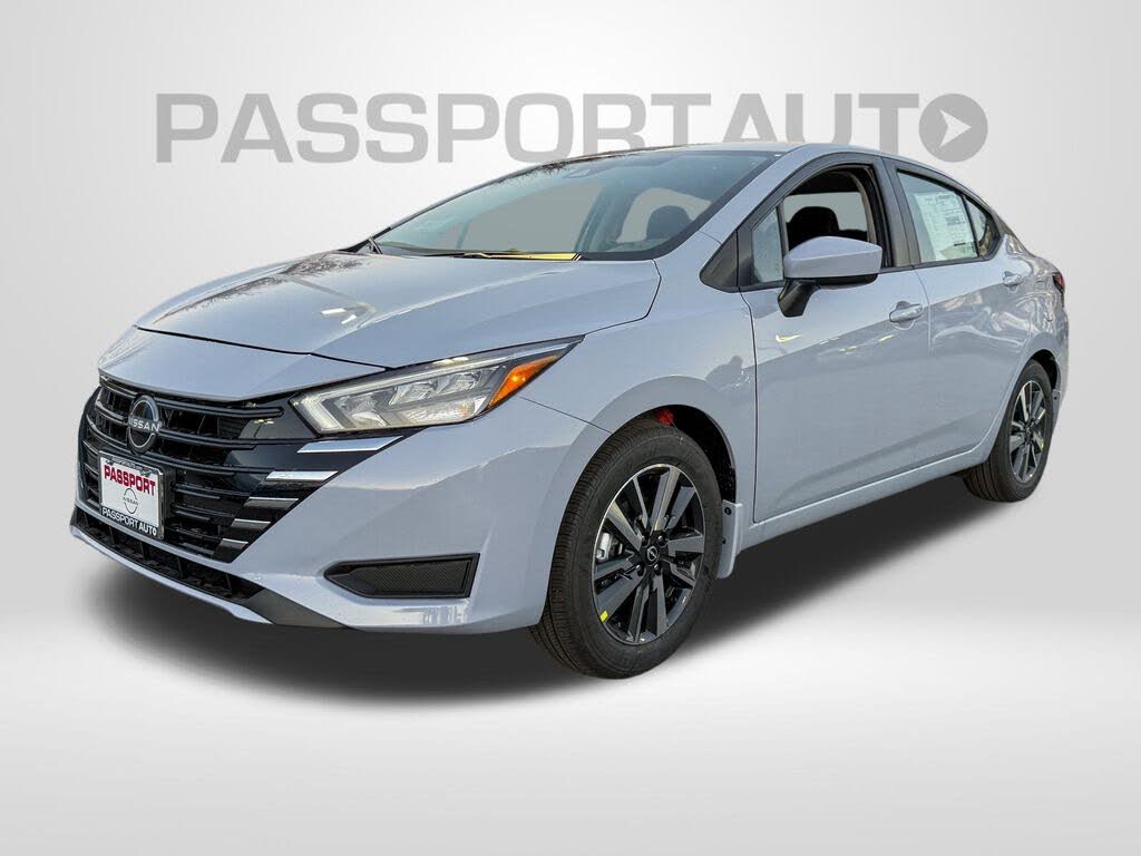 2025 Nissan Versa SV FWD