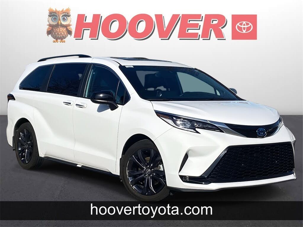 2024 Toyota Sienna XSE 7-Passenger FWD