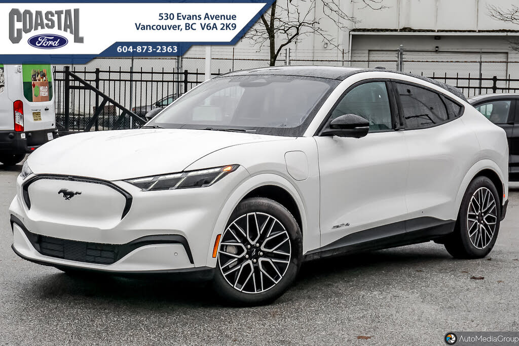 Ford Mustang Mach-E Premium AWD 2025