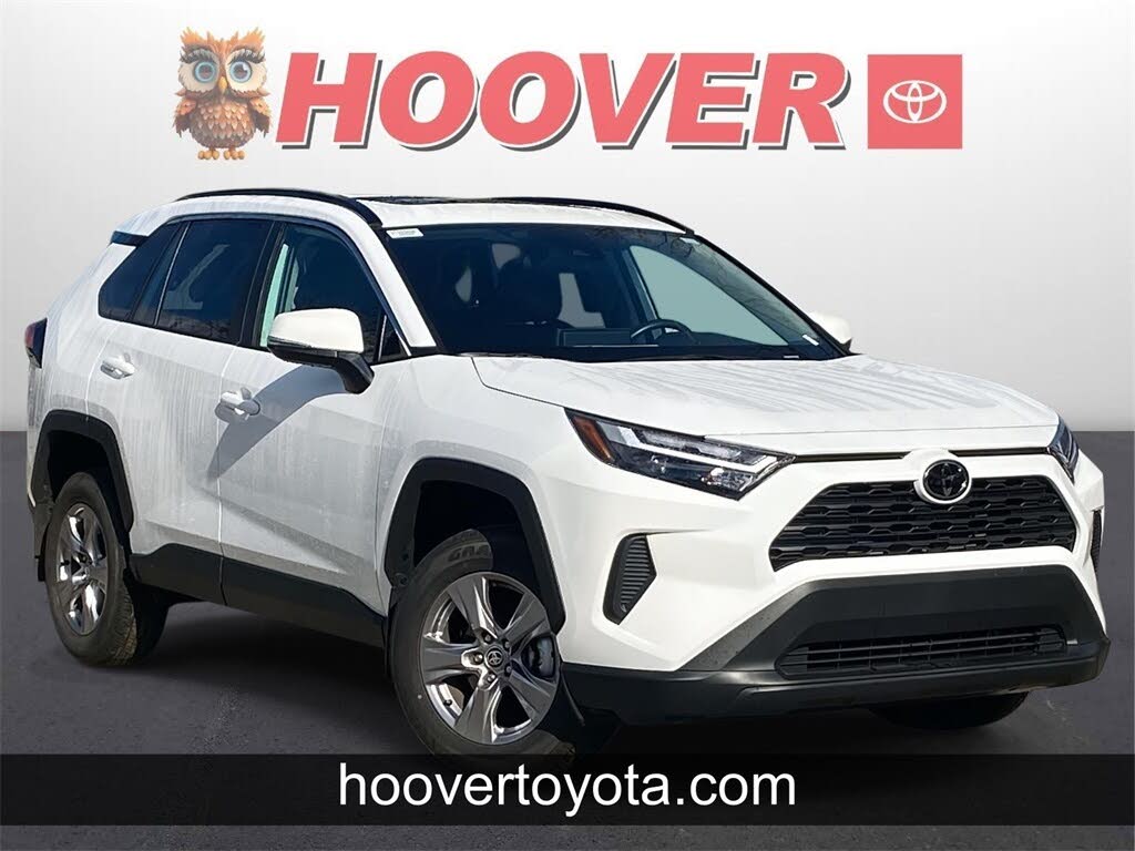 2025 Toyota RAV4 XLE FWD