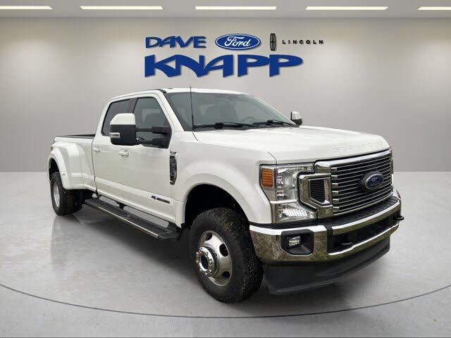 2022 Ford F-350 Super Duty Lariat Crew Cab LB DRW 4WD