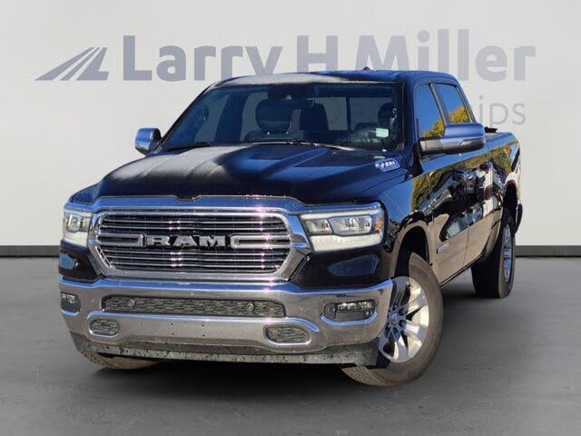 2023 RAM 1500 Laramie Crew Cab 4WD