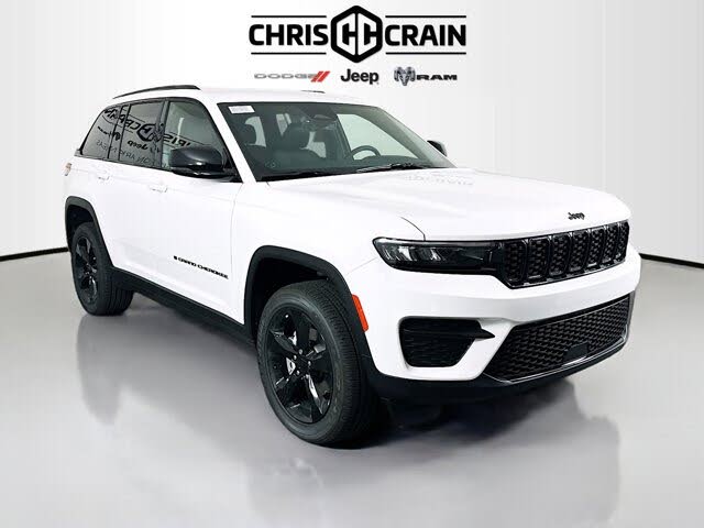 2025 Jeep Grand Cherokee Altitude 4WD