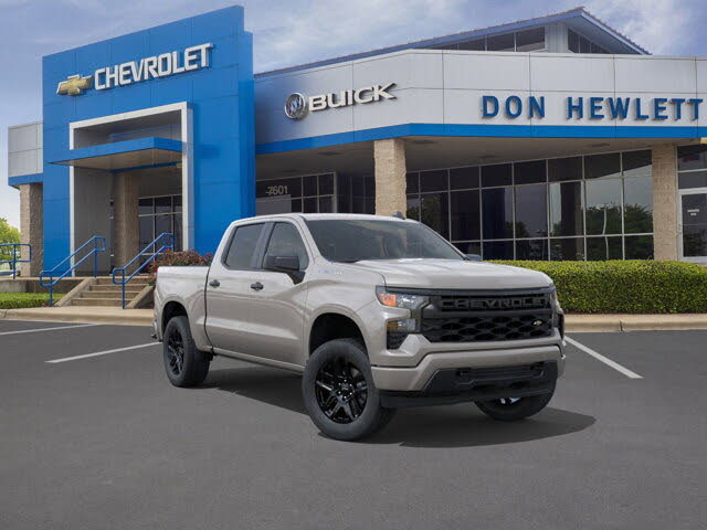 2026 Chevrolet Silverado 1500 Custom Crew Cab 4WD