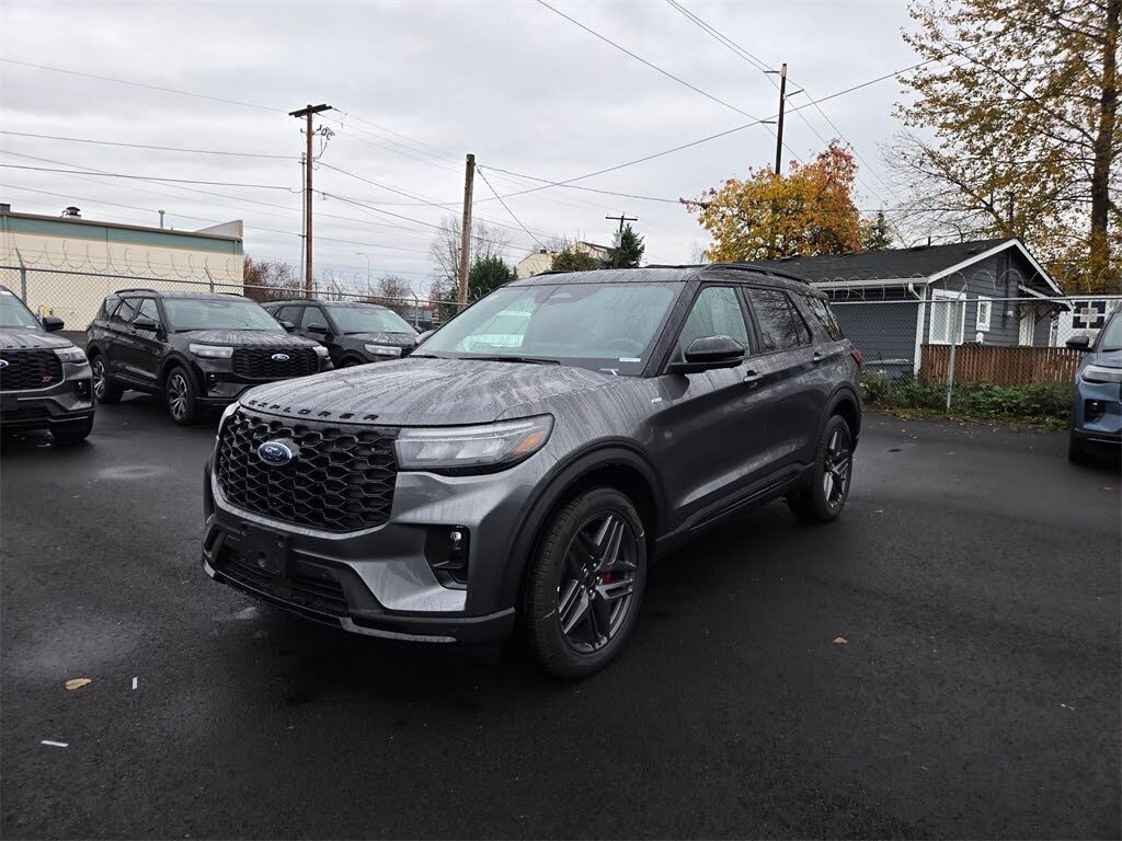 2026 Ford Explorer ST-Line AWD