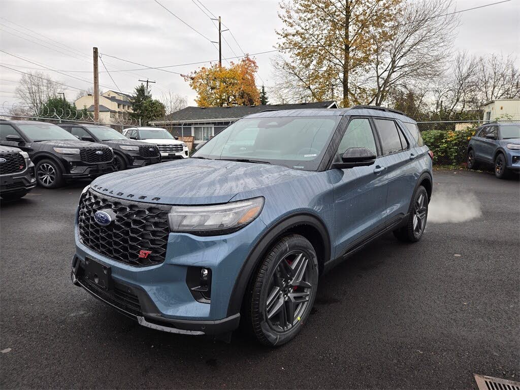 2026 Ford Explorer ST AWD