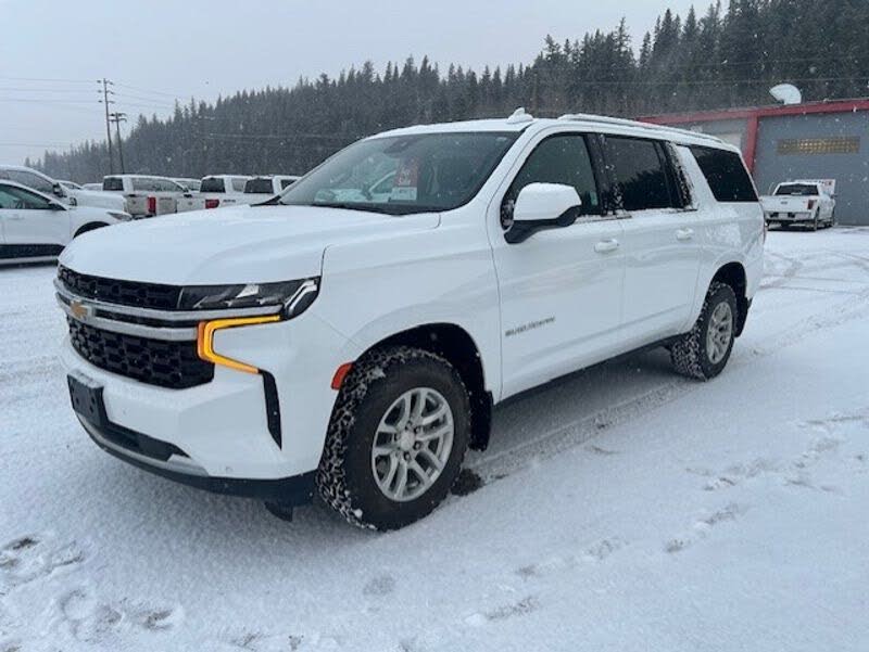2023 Chevrolet Suburban LS 4WD