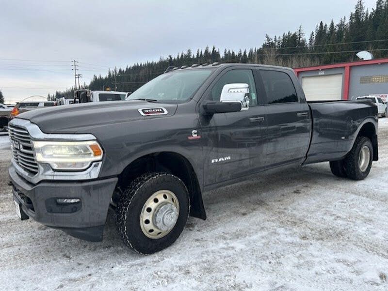 2024 RAM 3500 Laramie Crew Cab LB DRW 4WD