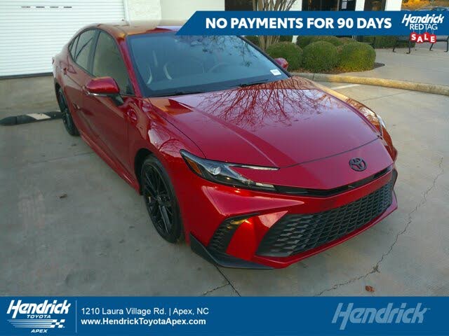 2025 Toyota Camry SE FWD