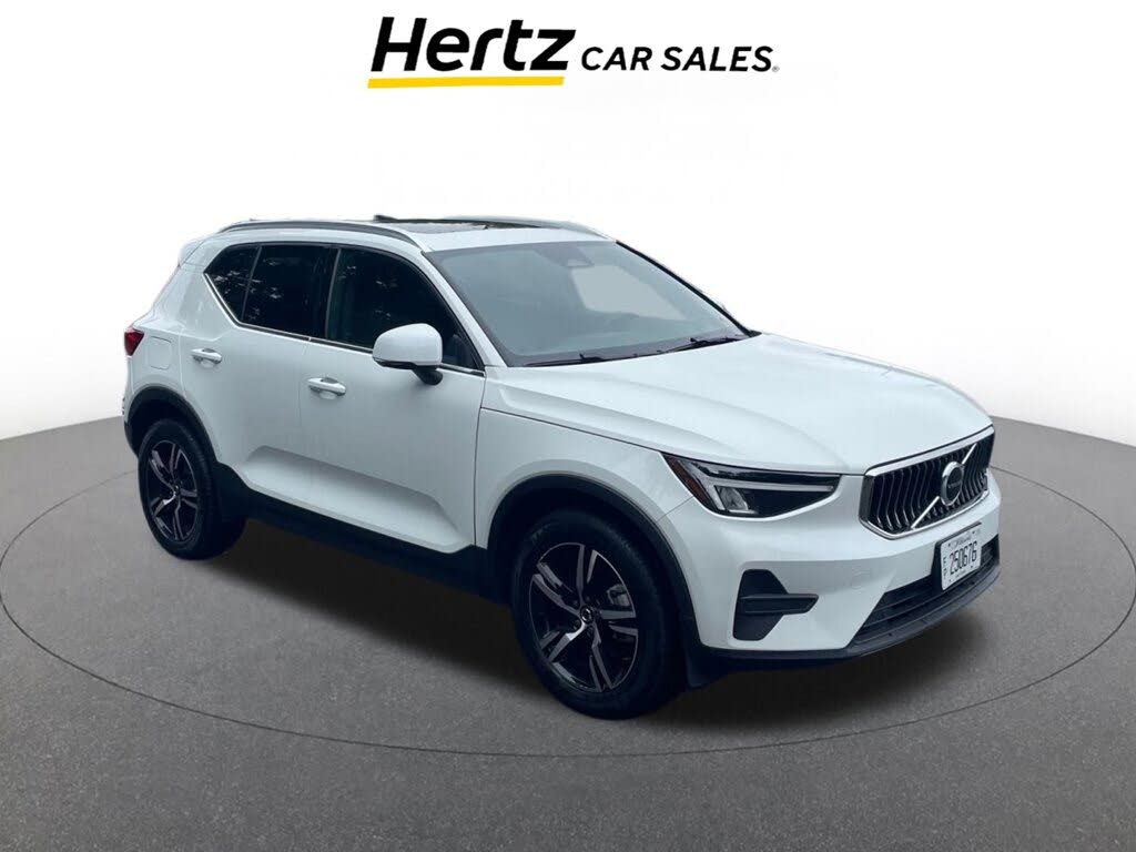 2024 Volvo XC40