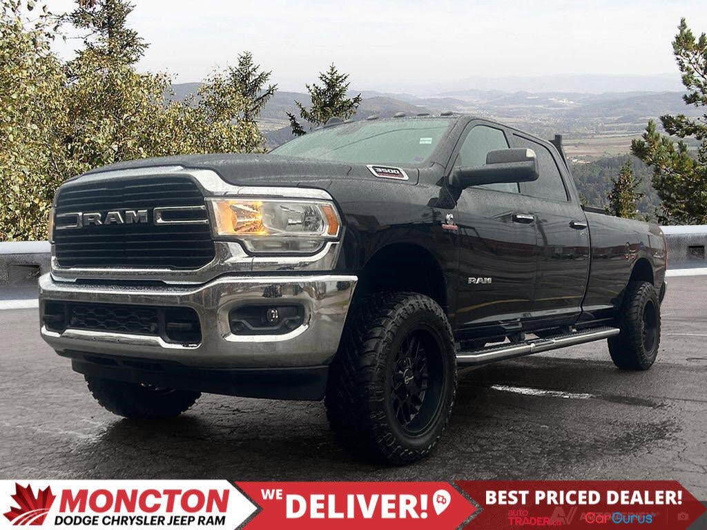 2019 RAM 3500 Big Horn Crew Cab LB 4WD