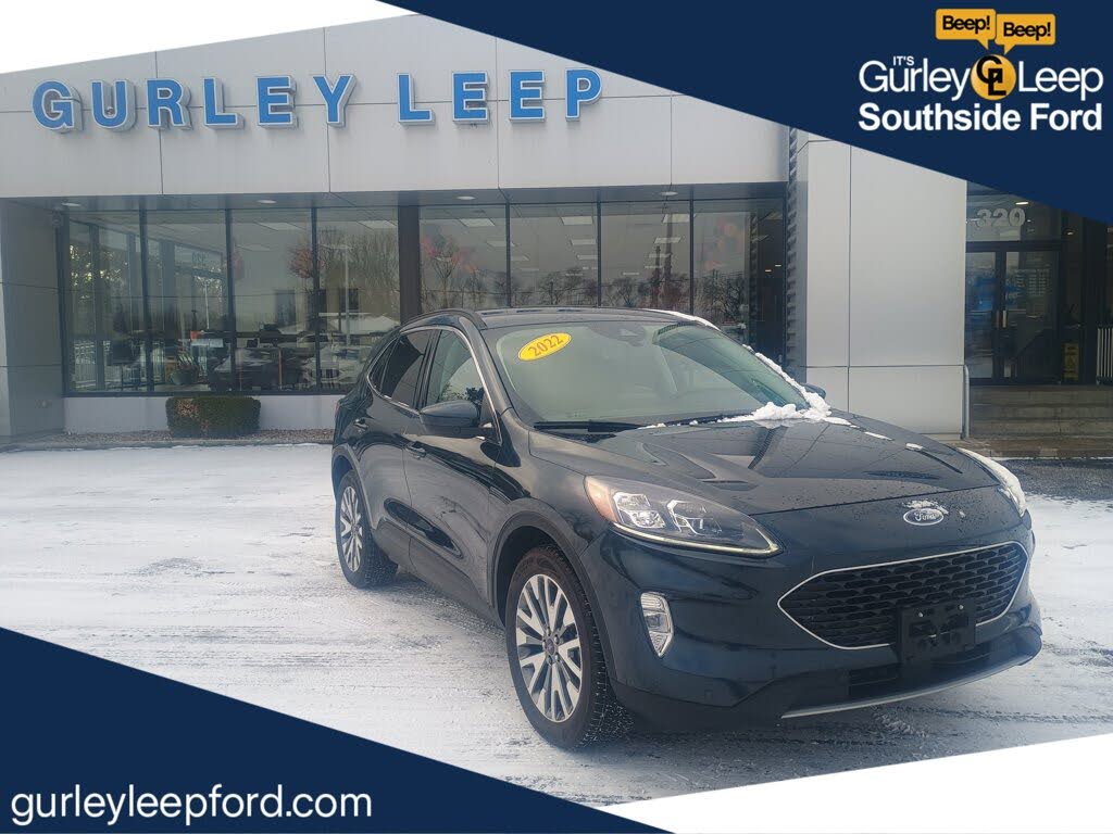 2022 Ford Escape Titanium AWD