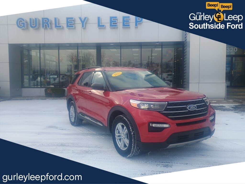 2023 Ford Explorer XLT AWD