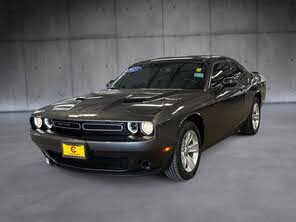 Dodge Challenger SXT RWD