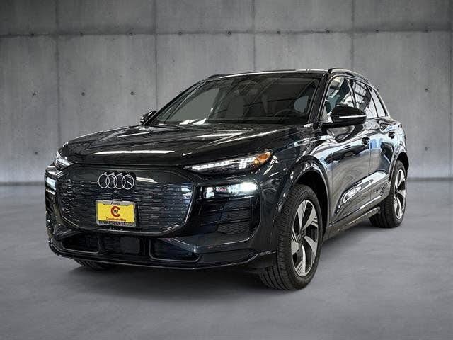 2025 Audi Q6 e-tron quattro Premium Plus